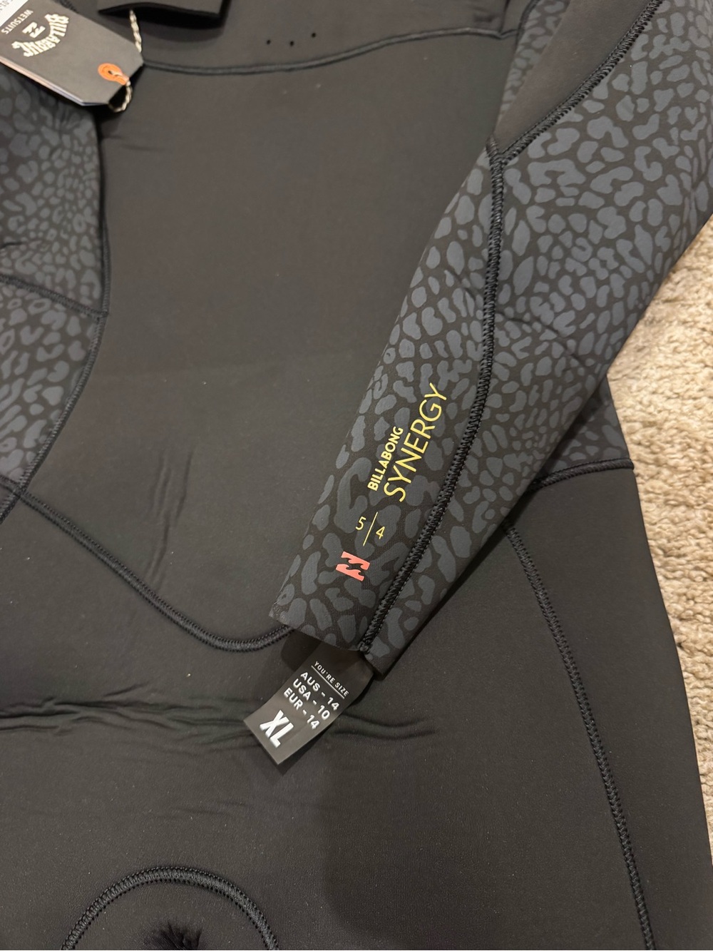 NWT Billabong Synergy Hooded Wetsuit - Picture 10 of 13